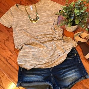 LuLaRoe Classic T, sage green stripe, Sz. M